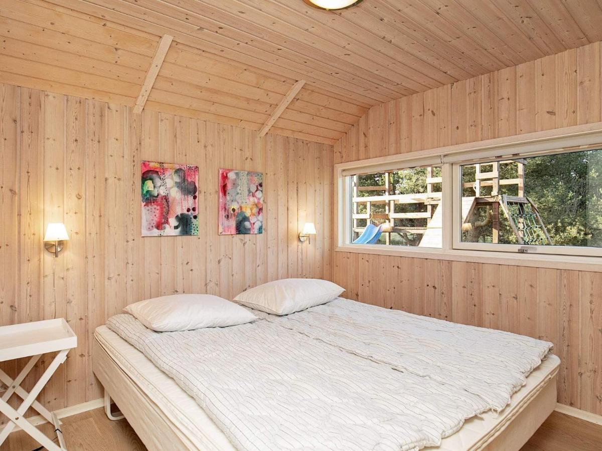 Three-Bedroom Holiday Home In Rodby 38 Kramnitse Bagian luar foto