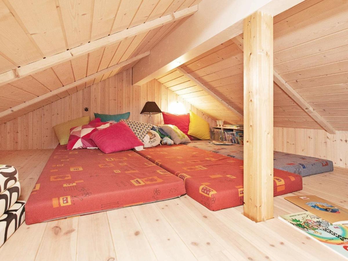 Three-Bedroom Holiday Home In Rodby 38 Kramnitse Bagian luar foto